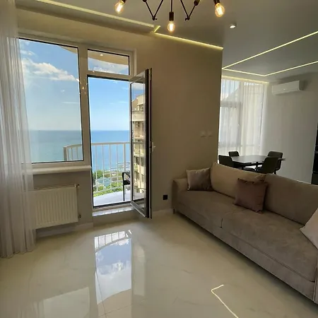 с авторским ремонтом, панорамный вид на море Apartament Odessa