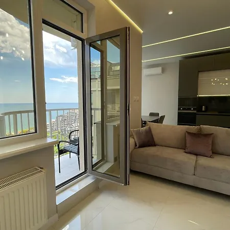 Appartement с авторским ремонтом, панорамный вид на море!