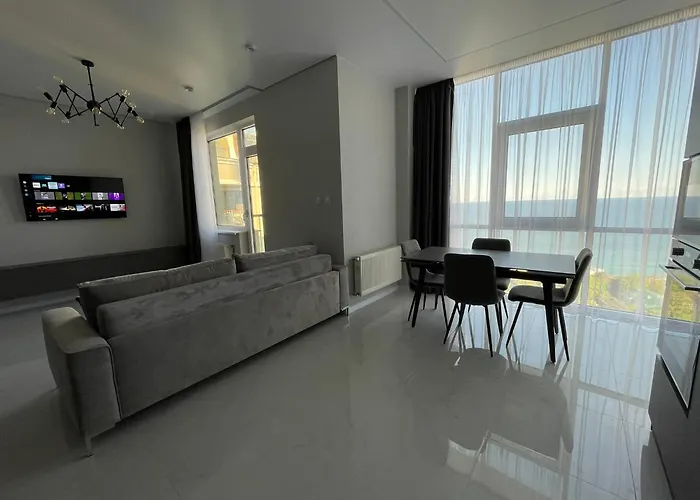 с авторским ремонтом, панорамный вид на море! Odesa